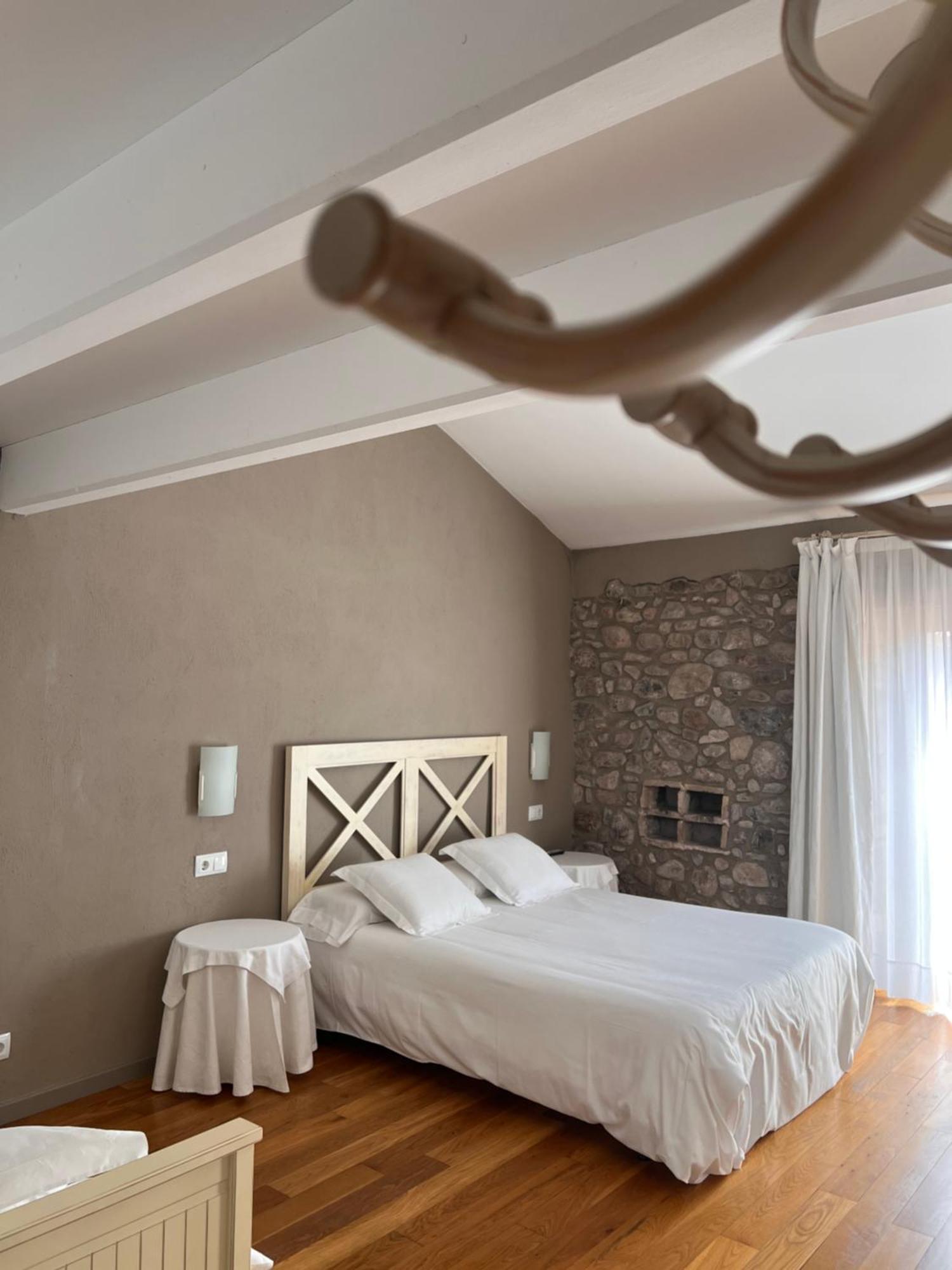 Вилла El Castell De La Pobla De Lillet (Adults Only) Экстерьер фото